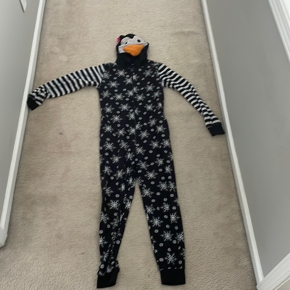 Just Love Fashion Penguin Onesie- Size S - Picture 1 of 4